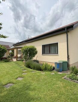 Provisionsfrei! Modernisiertes Einfamilienhaus in Toplage! - Leipheim