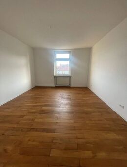 2 Zimmer Wohnung in denkmalgeschütztem Altbau Ludwigshafen-Mundenheim - Ludwigshafen (Rhein)