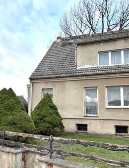 Doppelhaushälfte mit viel Platz für die Familie - Hirschstein