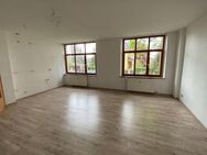 Tolle 2-Raum-Wohnung in Toplage mit Balkon - Reichenbach (Vogtland)