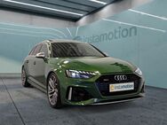 Audi RS4, Avant S-SITZE MTRX AGA °, Jahr 2020 - München