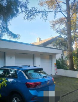 Familien- und Business-Residenz, mit drei Garagen in Offenburg - Offenburg