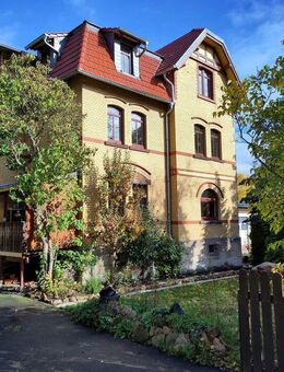 Historische Perle mit Nebengelass (Halle) - Kassel