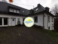 +++VERKAUFT+++ Pferdeliebhaber willkommen. Leben in der Natur in diesem modernisierten Zweifamilienhaus in Bad Berleburg-Arfeld - Bad Berleburg