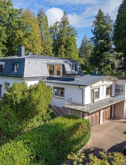 Villa mit Weitblick in Baden-Baden - Ein Haus voller Möglichkeiten! - Baden-Baden