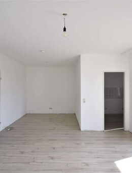 Ab sofort verfügbar! Apartment mit Balkon & TG-Stellplatz zu vermieten - Düsseldorf