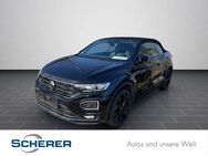 VW T-Roc Cabriolet, 1.5 l TSI R-Line Winterpaket Ambiente, Jahr 2021 - Ladenburg