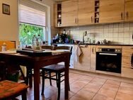 ***GEPFLEGTES REIHENMITTELHAUS MIT CHARME*** - Reutlingen