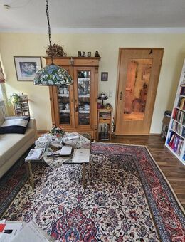 Charmante Zwei-Zimmer-Wohlfühlwohnung mit Balkonen, Wintergarten und Stellplatz im Herzen Pockings - Pocking