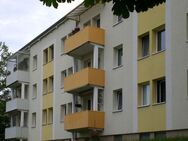 Wohnen im Grünen - 2-Raum-Wohnung mit großem Balkon - Gera