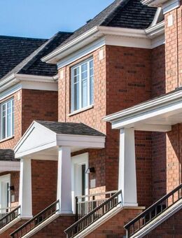 Zweifamilienhaus mit Doppelgarage in 06406 Bernburg - - Bernburg (Saale)