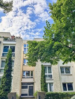 Ansprechende 2-Zimmer-Eigentumswohnung mit 2 Balkonen und Stellplatz in Zehlendorf - Berlin
