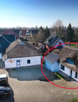 Romantisches Ferienhaus "Alte Kate" (WEG) mit Reetdach und Kamin in Strandnähe & Erholung und Entspannung garantiert - Zingst (Ostseebad)