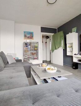 Charmante Dachgeschosswohnung für Singles und Paare! - Essen