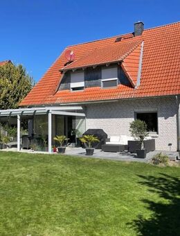 Exklusives Einfamilienhaus in beliebter und ruhiger Wohnlage - Vordorf