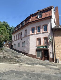Ehemalige Gaststätte mit Ausbaureserve und vermieteter Wohnung - Niederkirchen