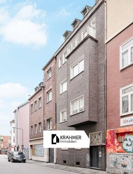 Duisburg-Dellviertel: Dreieinhalb-Zimmer-Dachgeschosswohnung mit großzügiger Wohnküche und Abstellr. - Duisburg