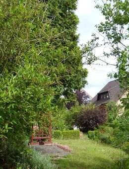 Individuelles, modernes Ein oder Zweifamilienhaus - Bad Klosterlausnitz