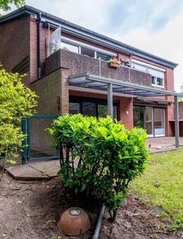 Unten wohnen und oben Mieteinnahmen generieren- 2-3 Familienhaus mit Garten und Garagen zu verkaufen - Bremen