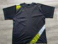 ⚽️ Dein neues Lieblings-Fitness-Trikot von Nike: Gebraucht, aber top in Schuss! - Hamburg