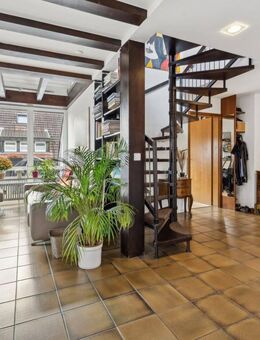 Großzügige 5-Zimmer-Maisonette-Wohnung mit Galeriegeschoss in Toplage von Sillenbuch - Stuttgart