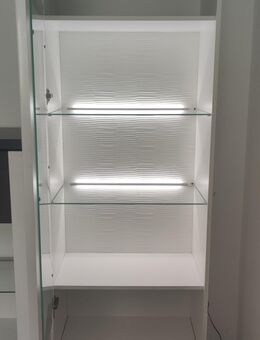 Vitrine in sehr guten Zustand - Freinsheim