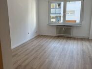 Helle, vollständig renovierte 3,5 Zimmer EG Wohnung zu vermieten - Mülheim (Ruhr)