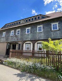 Großes Umgebindewohnhaus mit Nebengelass und Doppelcarport - Oderwitz