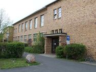 Mehrere Schöne Wohnungen in einem ehemaligen Schulgebäude - Bitterfeld-Wolfen Thalheim