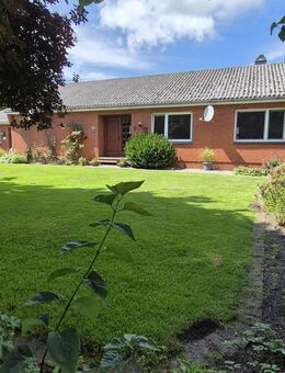 Wohnen auf einer Ebene: Einfamilienhaus mit Doppelcarport in Friedrichsholm zur Miete - Friedrichsholm