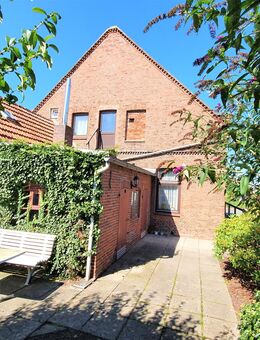 Wir bieten Ihnen zwei attraktive Optionen für Ihr zukünftiges Zuhause - Provisionsfrei - - Brake (Unterweser)
