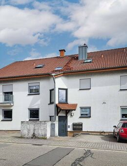 Gemütliche 2 Zimmer Dachgeschosswohnung in Wiesloch-Baiertal - sofort frei - Wiesloch