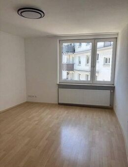 Zentral gelegen - Apartment modern und gemütlich im 3. OG - Mainz
