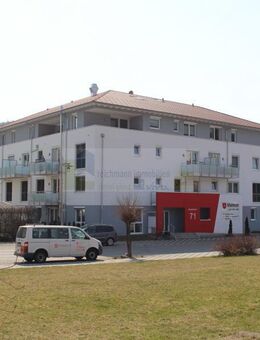 Neubau im Herzen von Blumberg! Altersgerecht & modern / Eigennutz oder Vermietung! - Blumberg