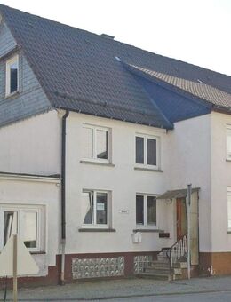 Vermietetes Einfamilienhaus in zentraler Lage von Bromskirchen - Allendorf (Eder)