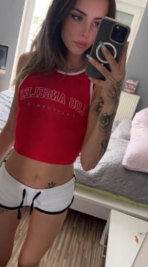 Camsex💋W.A - Bilder/Videos - Lara 22j