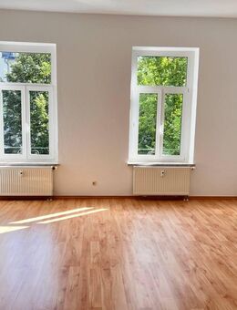 *1 Monat Kaltmietfrei! Tolle 2 oder 3-Raumwohnung mit schöner, heller Küche und Balkon* - Chemnitz
