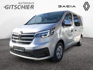 Renault Trafic, Pkw Evolution Blue dCi 150, Jahr 2022 - Pfullendorf