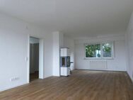 Erstbezug nach Sanierung! Top Lage! Sonnige 3-Zimmer-EG-Wohnung mit unverbautem Blick ins Grüne! - Stuttgart
