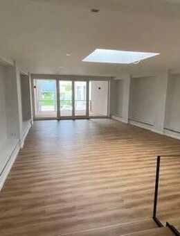 2 Z Loft begehbare Dusche mit Loggia, Brauerstr. 8, 66123 Saarbrücken - Saarbrücken