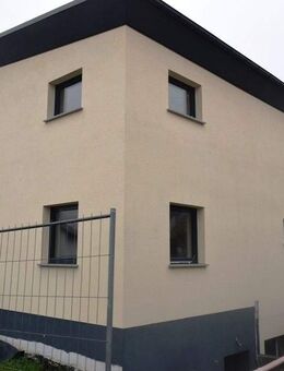 Zwangsversteigerung, Neubau- Einfamilienhaus mit Wärmepumpe,225 m² Wohnfläche, keine Käuferprovision, 208.500,00 € - Albisheim (Pfrimm)