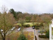 Trier-Olewig - Gut aufgeteilte Dachgeschoßwohnung mit Ausbaureserve im Speicher und schönem Blick - Trier