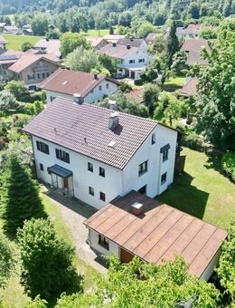 Zweifamilienhaus mit Sanierungspotenzial in attraktiver Lage! - Feldkirchen-Westerham