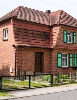 Einfamilienhaus mit Nebengelass in ruhiger Dorf- und Waldrandrandlage Mecklenburgs - Eldena
