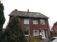 *Teilrenoviertes Dreifamilienhaus mit Garage, überdachter Terrasse und Balkon in Greven-Reckenfeld* - Greven (Nordrhein-Westfalen)