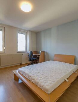 S-Zuffenhausen - möblierte 2-Zimmerwohnung mit riesen Terrasse - Stuttgart
