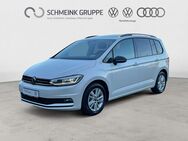 VW Touran, 2.0 TDI Highline, Jahr 2022 - Wesel