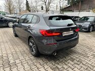 BMW 118 i Sport-Line Aut. Navi LED Klimaaut. SHZ PDC - München