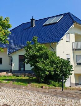 Schönes Zweifamilienhaus mit Ausbaupotenzial - Hallgarten (Pfalz)