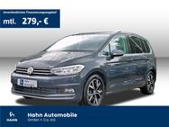 VW Touran, 2.0 TDI Highline, Jahr 2019 - Backnang